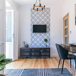 Once Upon A Time In Apartamento Sintra